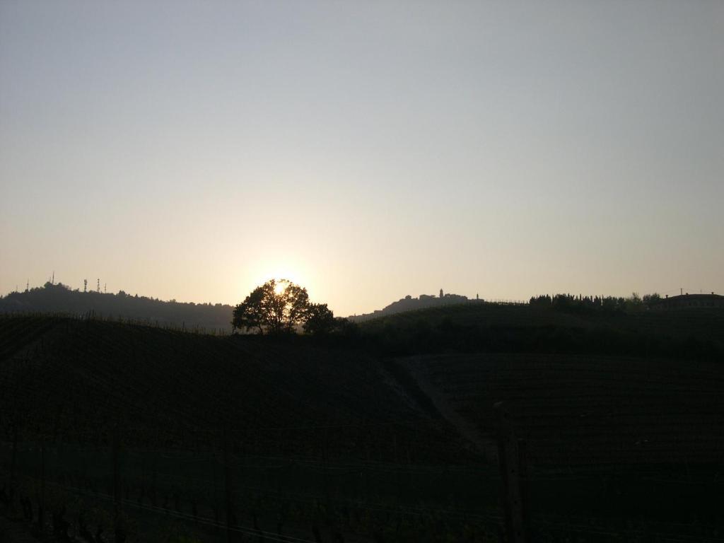Cascina Ballarin Βίλα La Morra Εξωτερικό φωτογραφία